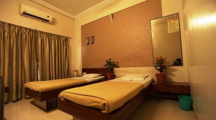 Hotel Anvita, Beed 5